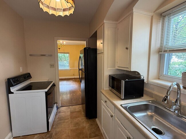Building Photo - 4409 Brandywine St NW