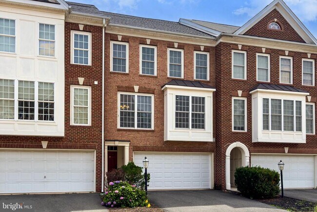 Building Photo - 21776 Ladyslipper Sq