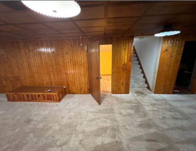 Building Photo - Charming 3 Bedroom, 3 Bathroom Ranch Home ...