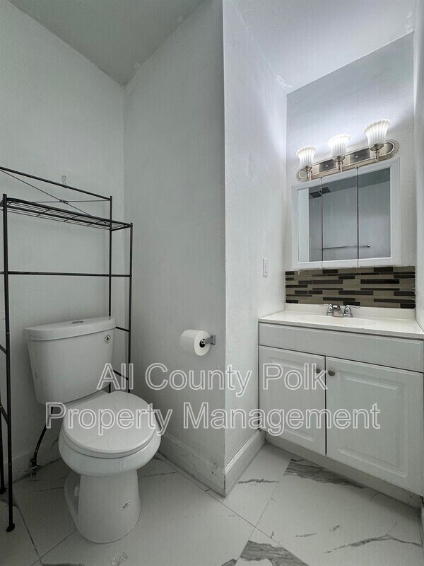 Building Photo - 724 Euclid Ave