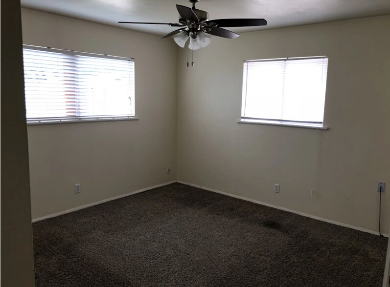 Bedroom 1 - 2754 Yale