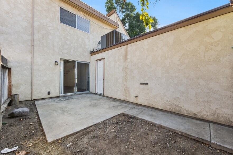 Building Photo - 4700 Nordic Dr