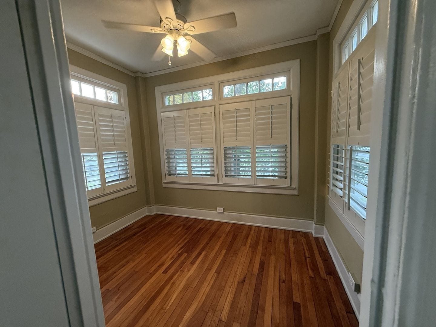 Building Photo - 2068 Walton Wy