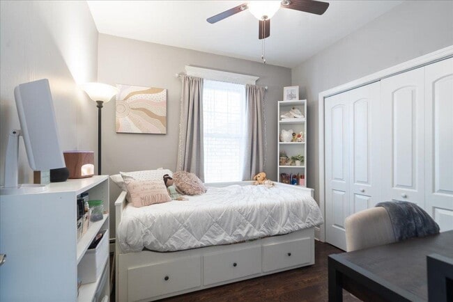 Building Photo - 252 Grace Ave