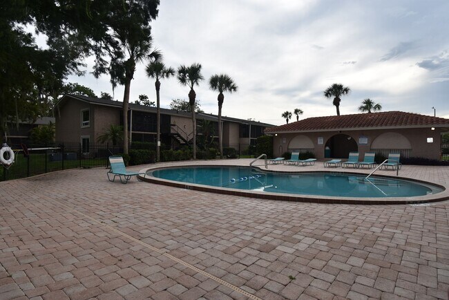 Building Photo - 2 Bed/2 Bath, 2nd Floor Condo at Marbeya C...