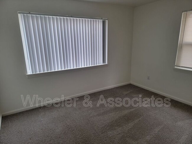 Building Photo - 1415 23rd St