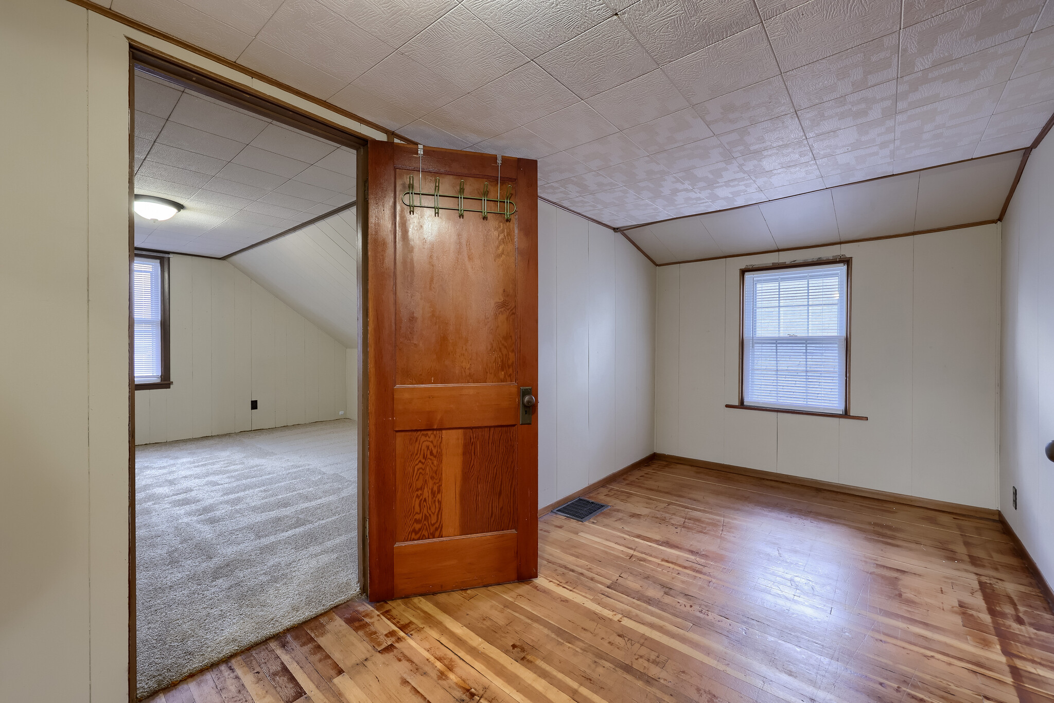 Building Photo - 123 N Spruce St