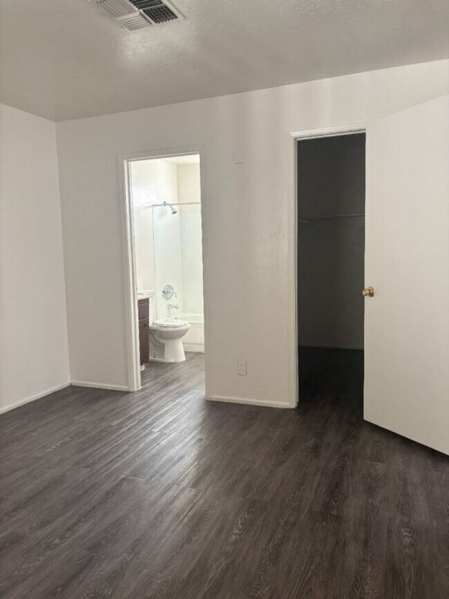 Building Photo - 771-773.5 Brighton