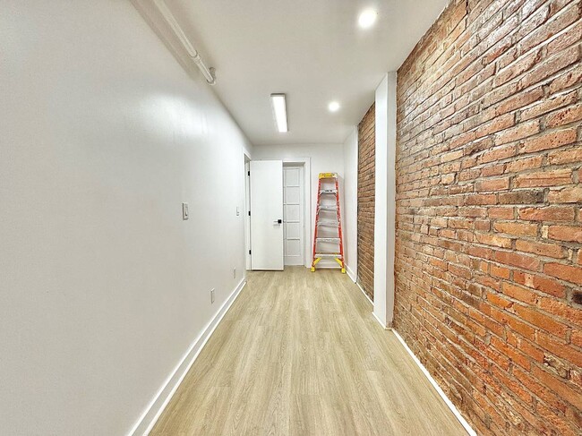 Building Photo - 5901 Avenue N
