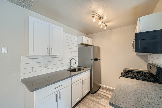 A2 Renovated - 1 Bed 1 Bath - Rise at the Preserve