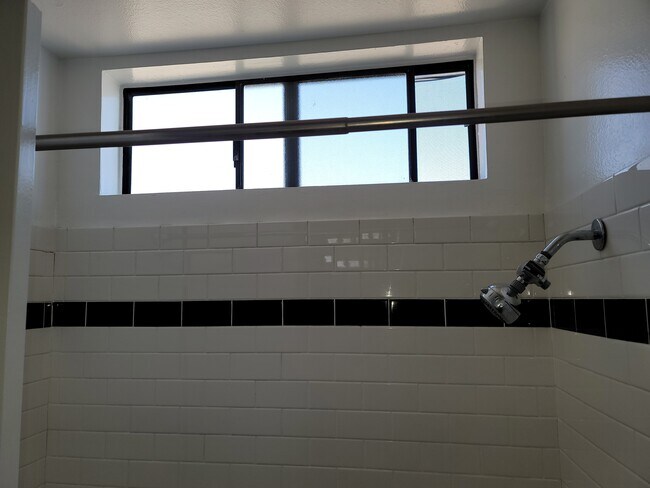 Master Shower - 1421 16th St