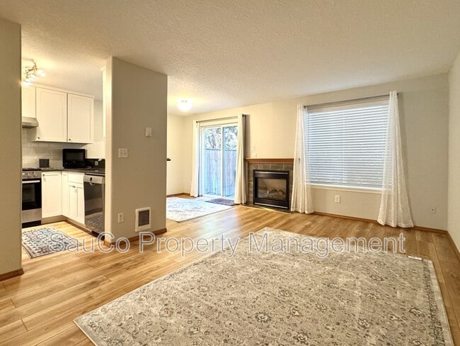 Building Photo - 18507 SW Muirfield St