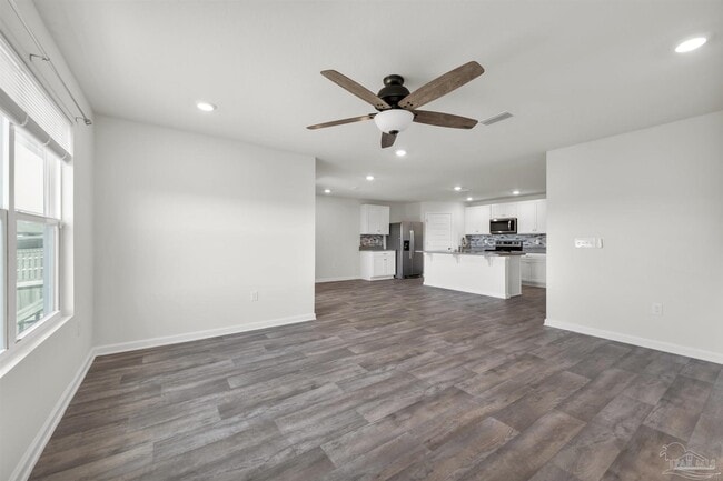 Building Photo - 5557 Galahad Trl