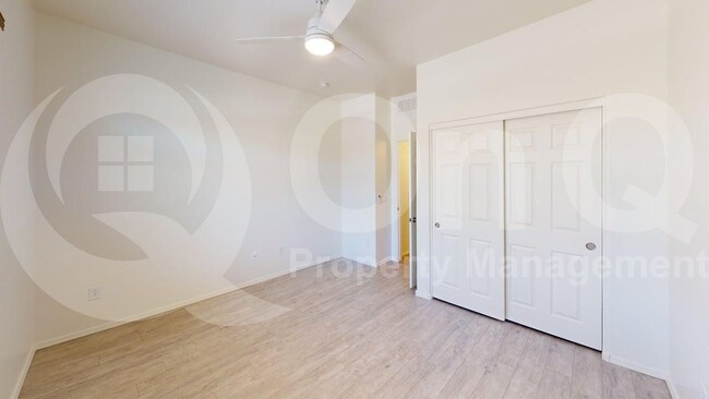 Building Photo - 8869 W Irongate Rd
