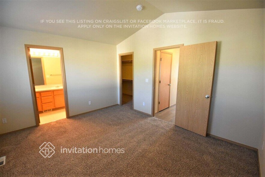 Building Photo - 16026 89th Ave E