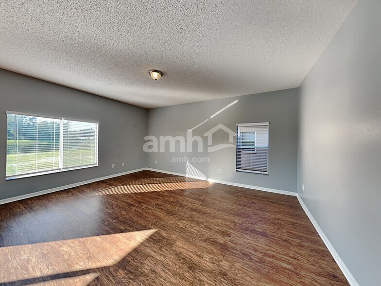 Building Photo - 11832 Brenford Crest Dr