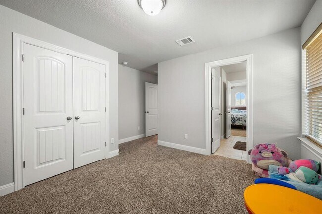 Building Photo - 15613 Cabrillo Way