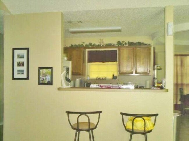 Building Photo - Great 3 Bdrm 2 Bath Home for Lease in Corinth, Tx