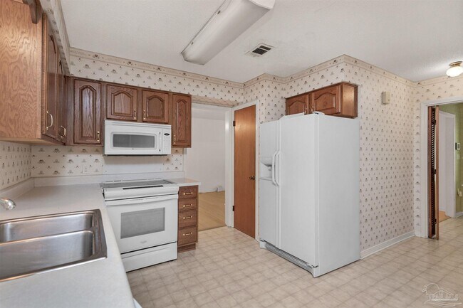 Building Photo - 4910 La Ventana Cir