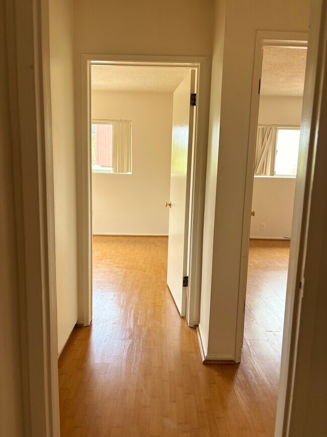 Building Photo - 6825 Whitley Ter