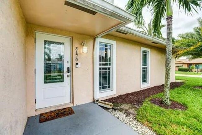 Building Photo - 3170 NW 68th Ct