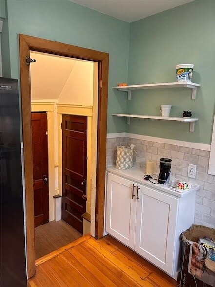 Building Photo - 182 Calla St