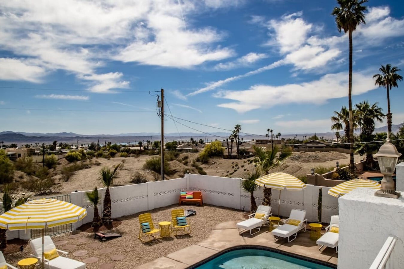 Building Photo - 2906 Castaway Dr