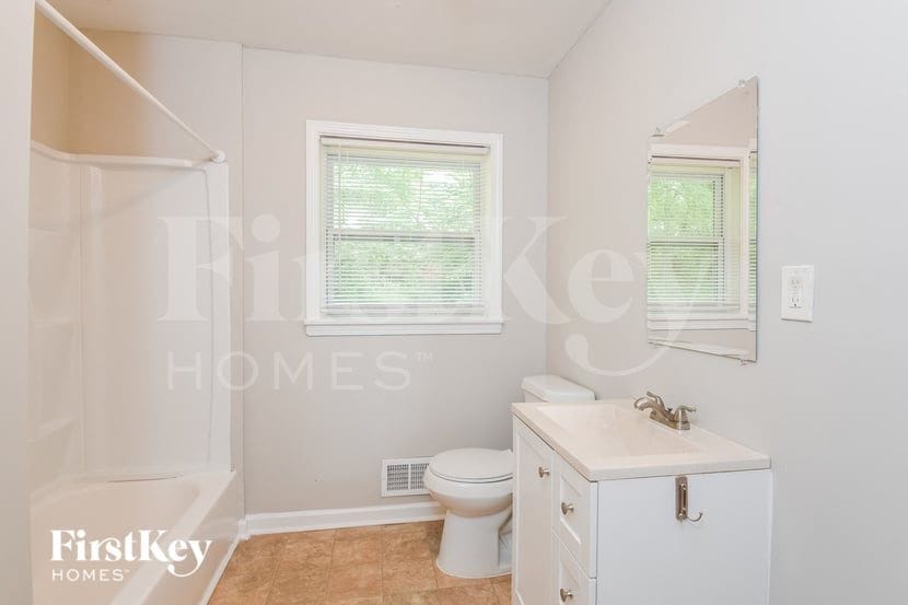 Building Photo - 629 Bounty Dr