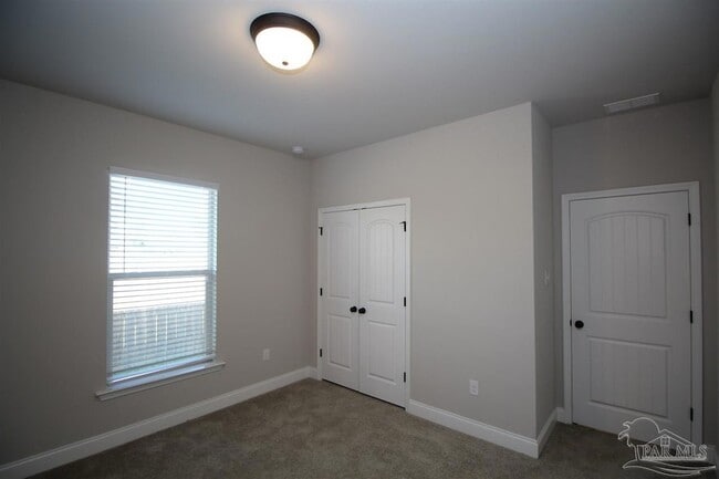 Building Photo - 8809 Bellawood Cir