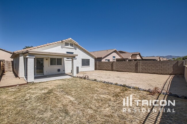 Building Photo - 1663 S 229th Ave