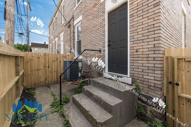 Building Photo - 20-24 S. Princeton Ave, Columbus, Ohio 43222