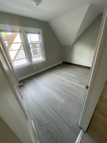 Building Photo - 432 Dixwell Ave
