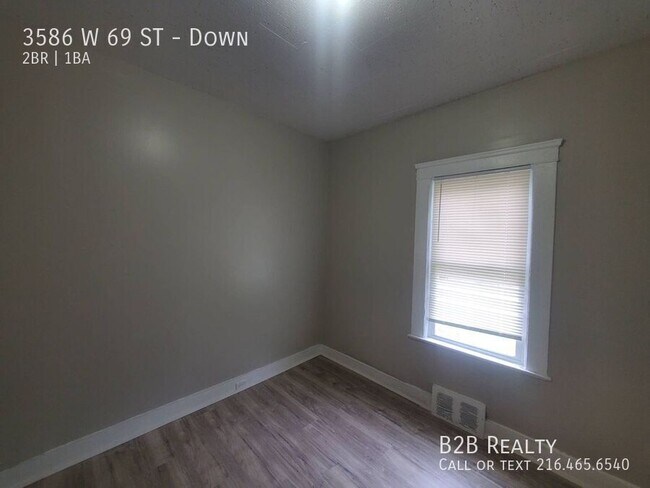 Building Photo - 3586 W 69th St