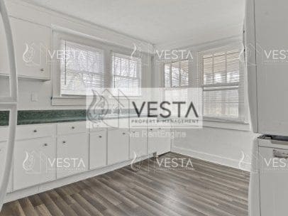 Building Photo - 118 Pine Hill Dr