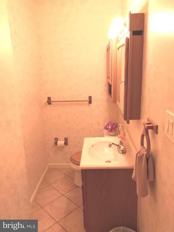 Building Photo - 6554 Pampano Dr
