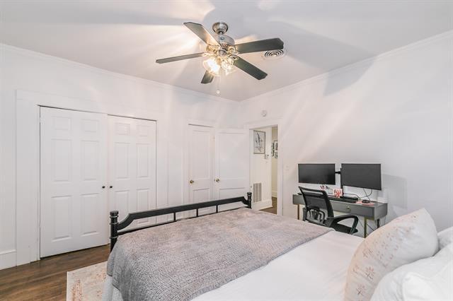 Building Photo - 2100 5th Ave