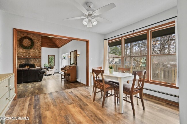 Building Photo - 1244 Whitesville Rd