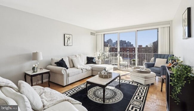 Building Photo - 4977 Battery Ln