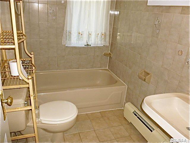 Building Photo - 15 Maple Grove St