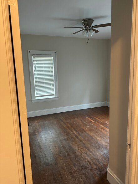 Bedroom 1 - 1286 Edwards Ave