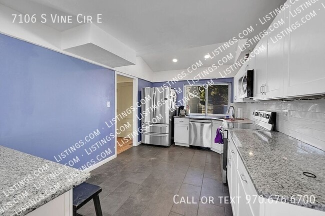 Building Photo - 7106 S Vine Cir E