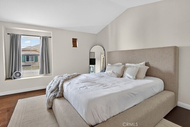 Building Photo - 34 Rue Du Chateau