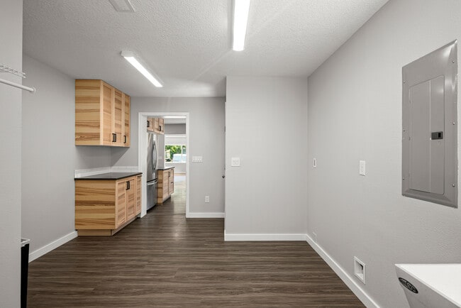 Building Photo - 215 SW 131st Ave