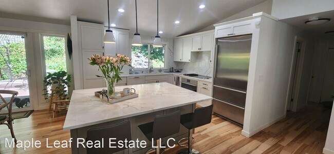 Building Photo - 3 br, 3 bath House - 20911 30th Dr SE