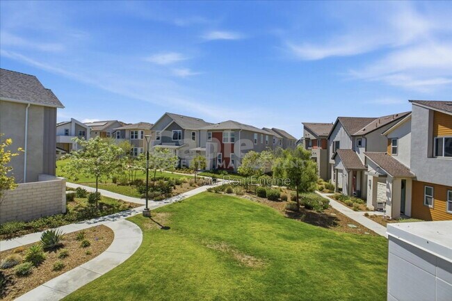 Building Photo - 27477 Boulderview Way