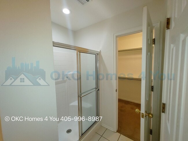 Building Photo - Spacious and Updated 3 Bed in Norman!