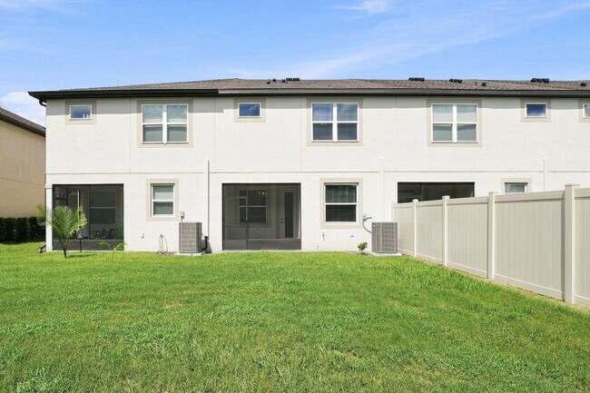Building Photo - 11410 Cay Spruce Wy
