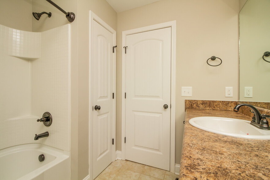 Building Photo - 2338 Tortuga Ct