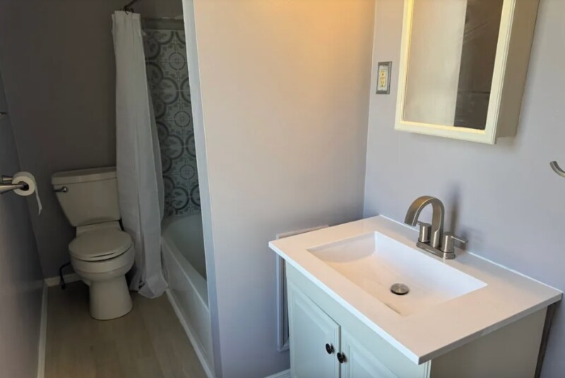 Building Photo - 108 Paxton Ave