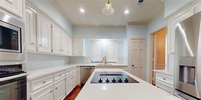 Building Photo - 18319 Arbor Terrace Dr